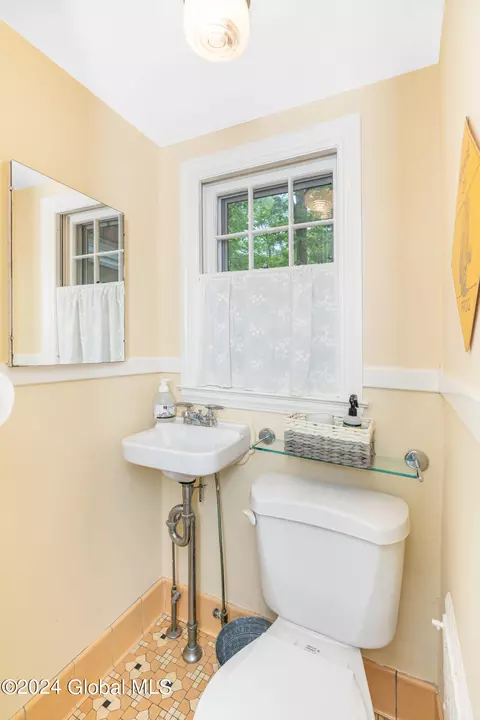 Bath - 11 Darroch Rd, Delmar, NY 12054 photo 1 of 4