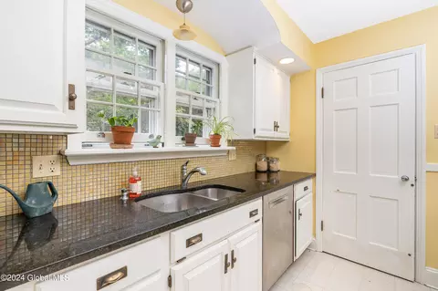 Kitchen - 11 Darroch Rd, Delmar, NY 12054 photo 2 of 4