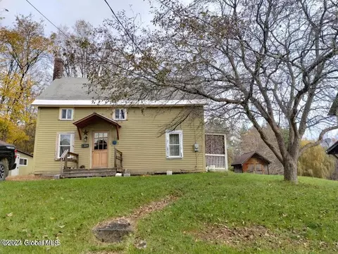 269 Whitney St, Port Henry, NY 12974
