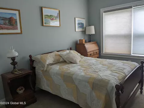 705 Heather Ln, Altamont, NY 12009 photo 17