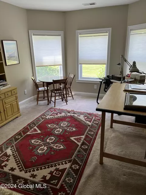 705 Heather Ln, Altamont, NY 12009 photo 18