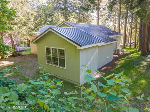 Exterior - 232 Bear Gulch Rd, Summit, NY 12175 photo 4 of 5