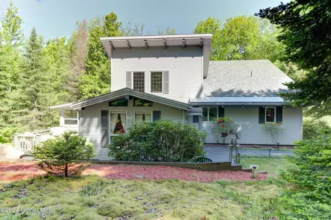 33 Bradt Hill Rd, Edinburg, NY 12134
