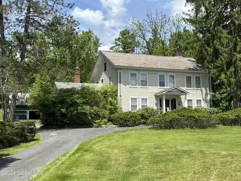 183 Cemetery Rd, New Lebanon, NY 12125
