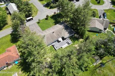 View/Area - 3 S Devitt Rd, Waterford, NY 12188 photo 3 of 6