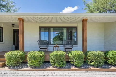 Exterior - 3 S Devitt Rd, Waterford, NY 12188 photo 2 of 17