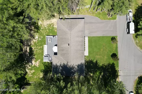 View/Area - 3 S Devitt Rd, Waterford, NY 12188 photo 4 of 6