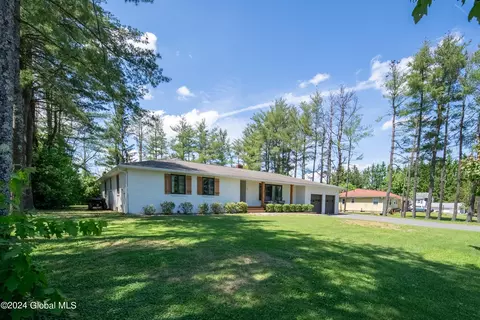 Exterior - 3 S Devitt Rd, Waterford, NY 12188 photo 13 of 17