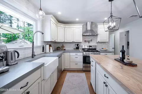 Kitchen - 3 S Devitt Rd, Waterford, NY 12188 photo 4 of 6