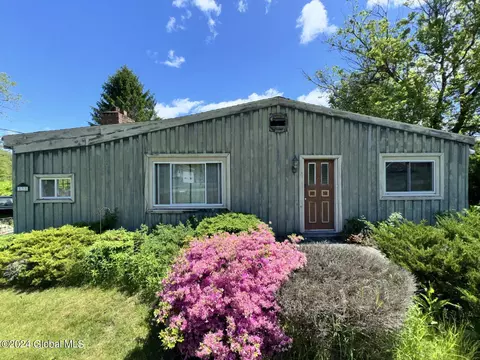 535 Honeywell Corners Rd, Broadalbin, NY 12025