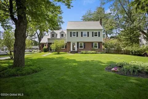 342 Osborne Rd, Loudonville, NY 12211
