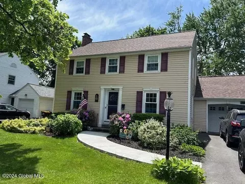 517 Glen Ave, Glenville, NY 12302