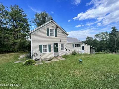 292 Bowlers Hill Rd, Gloversville, NY 12078