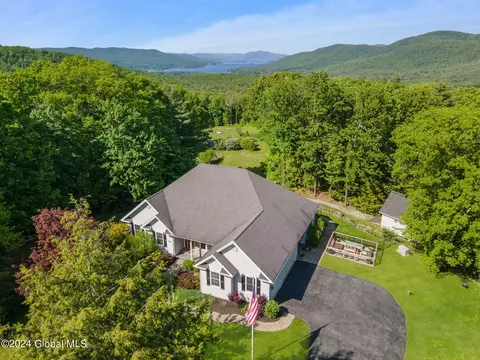 117 Konci Ter, Lake George, NY 12845