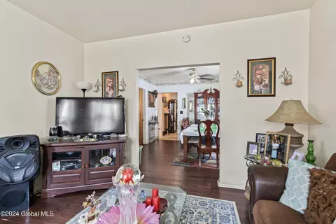 Other - 829 Stanley St, Schenectady, NY 12307 photo 2 of 3