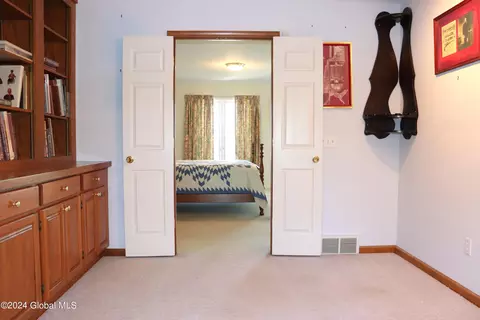 Bedroom - 4 Praise Ln, Glenville, NY 12302 photo 10 of 10