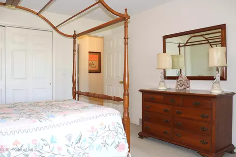 Bedroom - 4 Praise Ln, Glenville, NY 12302 photo 5 of 10