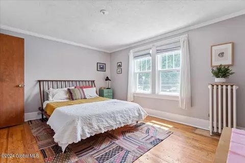 1102 Baker Ave, Schenectady, NY 12309 photo 27