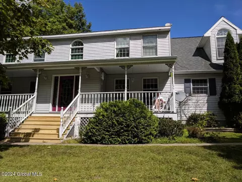 55 Mannis Rd, Queensbury, NY 12804