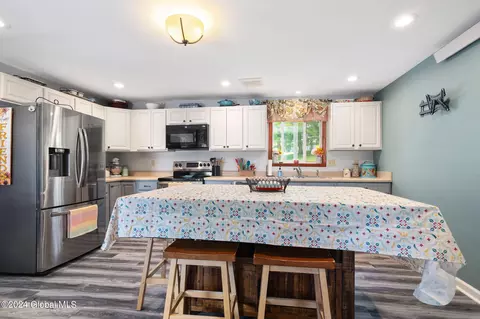 Kitchen - 2097 State Route 165, Cobleskill, NY 12043 photo 3 of 3