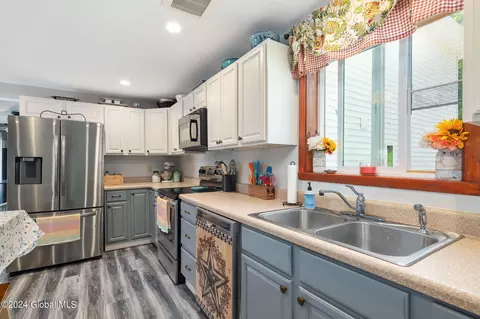 Kitchen - 2097 State Route 165, Cobleskill, NY 12043 photo 2 of 3