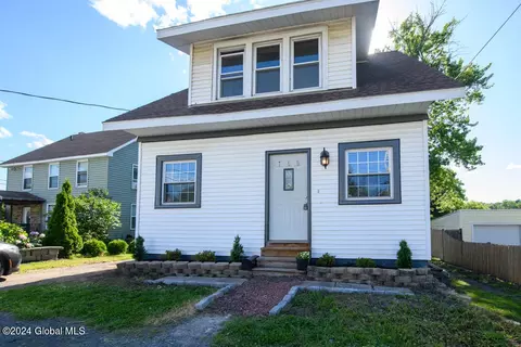 166 Old Loudon Rd, Latham, NY 12110