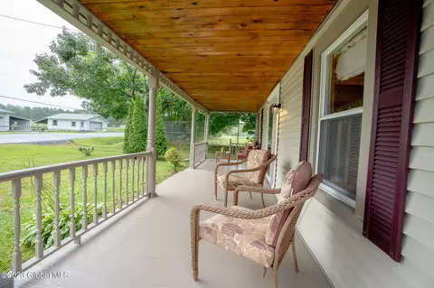 Exterior - 114 County Hwy 126, Broadalbin, NY 12025 photo 2 of 11