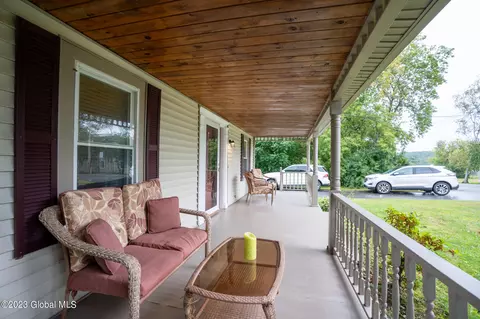 Exterior - 114 County Hwy 126, Broadalbin, NY 12025 photo 4 of 11