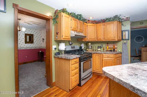 Kitchen - 114 County Hwy 126, Broadalbin, NY 12025 photo 1 of 5