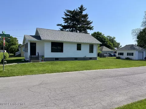 311 Pleasantview Ave, Scotia, NY 12302