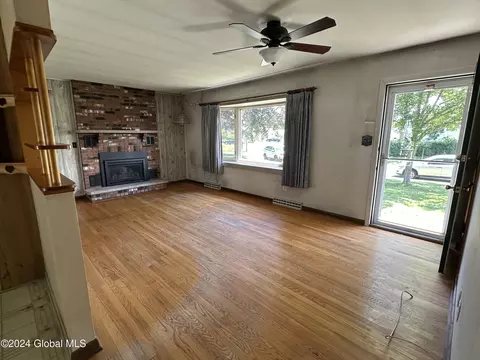 Living - 26 Bertone Dr, Schenectady, NY 12306 photo 1 of 3