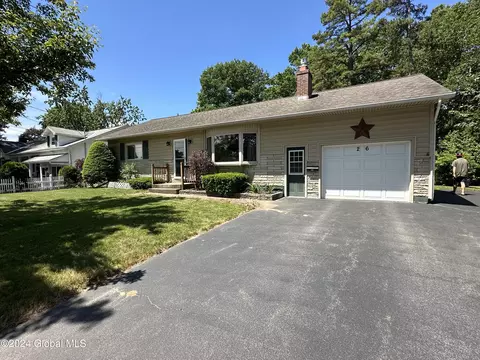 Exterior - 26 Bertone Dr, Schenectady, NY 12306 photo 4 of 4