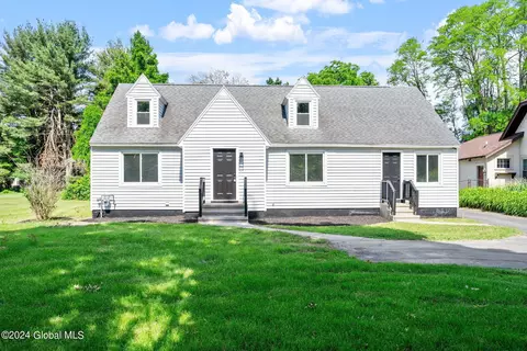 397 Ballston Rd, Glenville, NY 12302