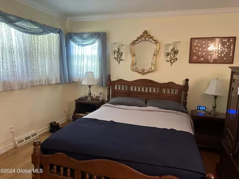 Bedroom - 1219 Libby Ave, Schenectady, NY 12309 photo 2 of 5