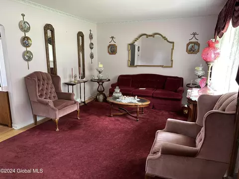 Living - 1219 Libby Ave, Schenectady, NY 12309 photo 6 of 7