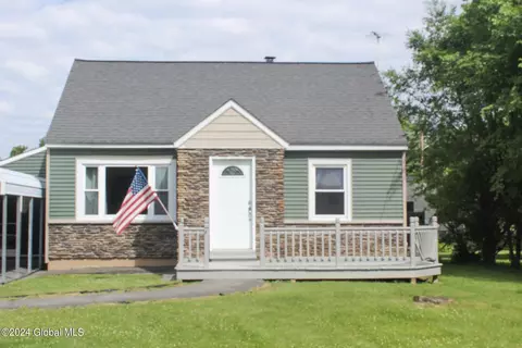 7 Erie St, Rotterdam Junction, NY 12150