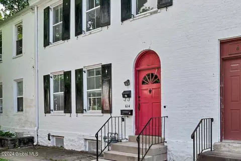 614 3rd Ave, Troy, NY 12182