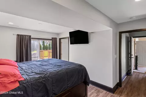 Bedroom - 18 Trinity Pl, Selkirk, NY 12158 photo 6 of 6
