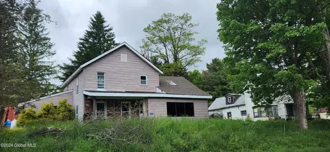 2819 State Route 10, Summit, NY 12175