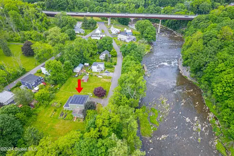 View/Area - 2 Mill Rd, Delmar, NY 12054 photo 1 of 4