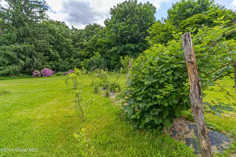 Exterior - 2 Mill Rd, Delmar, NY 12054 photo 5 of 7