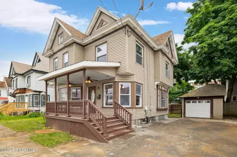 15 Birch Ave, Glens Falls, NY 12801
