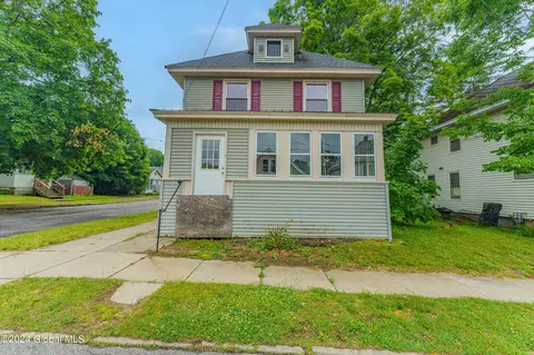 22 Almond St, Gloversville, NY 12078