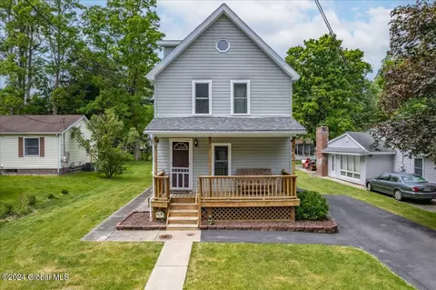 17 Putman Ave, Fonda, NY 12068