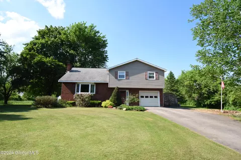 123 Oak Ridge Dr, Glenville, NY 12302 photo 46