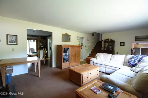 123 Oak Ridge Dr, Glenville, NY 12302 photo 8