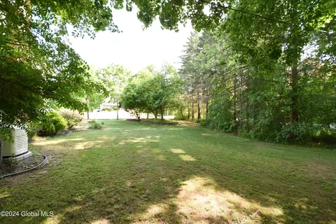123 Oak Ridge Dr, Glenville, NY 12302 photo 54