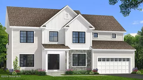 32 Farmington Ct, Glenmont, NY 12077