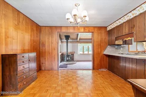 Dining - 4 Echo Dr, Schenectady, NY 12306 photo 1 of 2