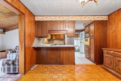 Kitchen - 4 Echo Dr, Schenectady, NY 12306 photo 5 of 5